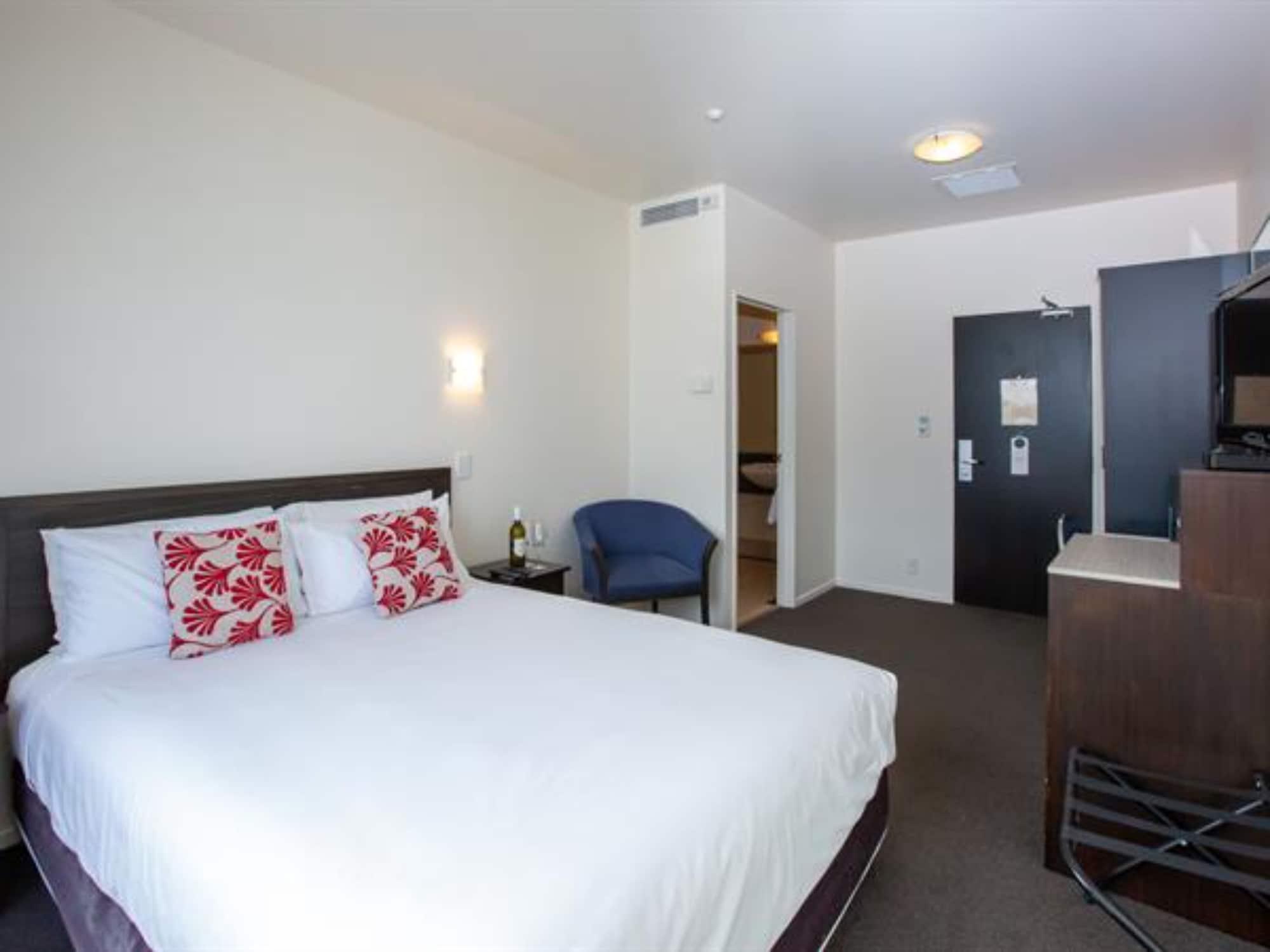 Distinction New Plymouth Hotel Exterior photo