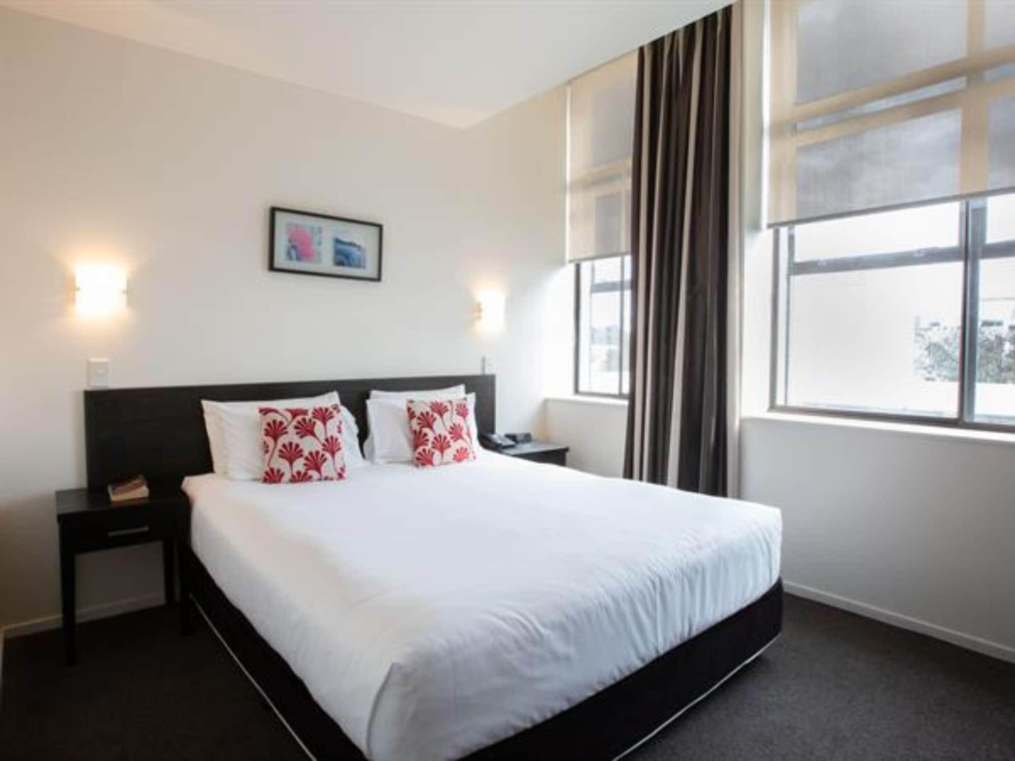 Distinction New Plymouth Hotel Exterior photo