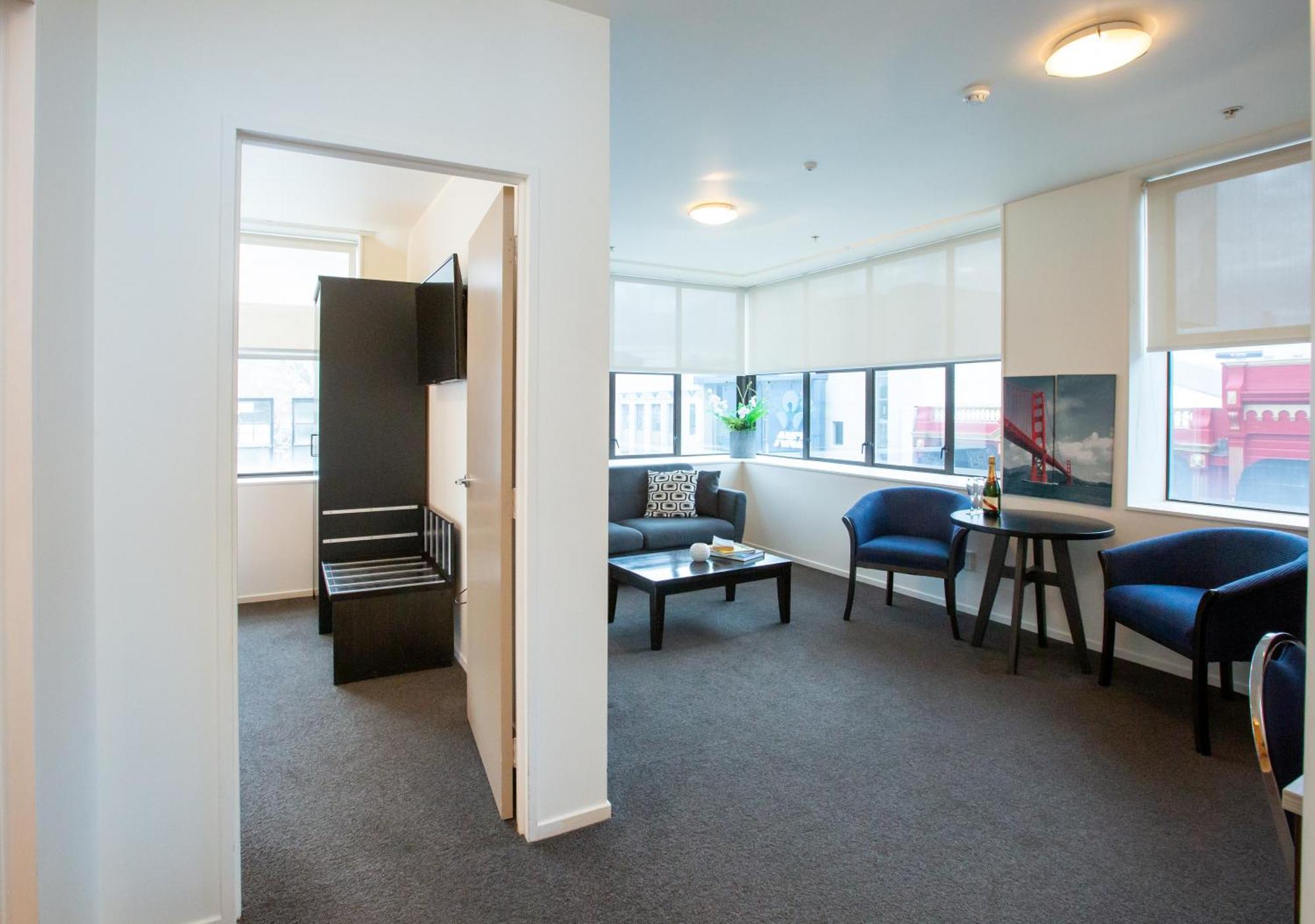 Distinction New Plymouth Hotel Exterior photo