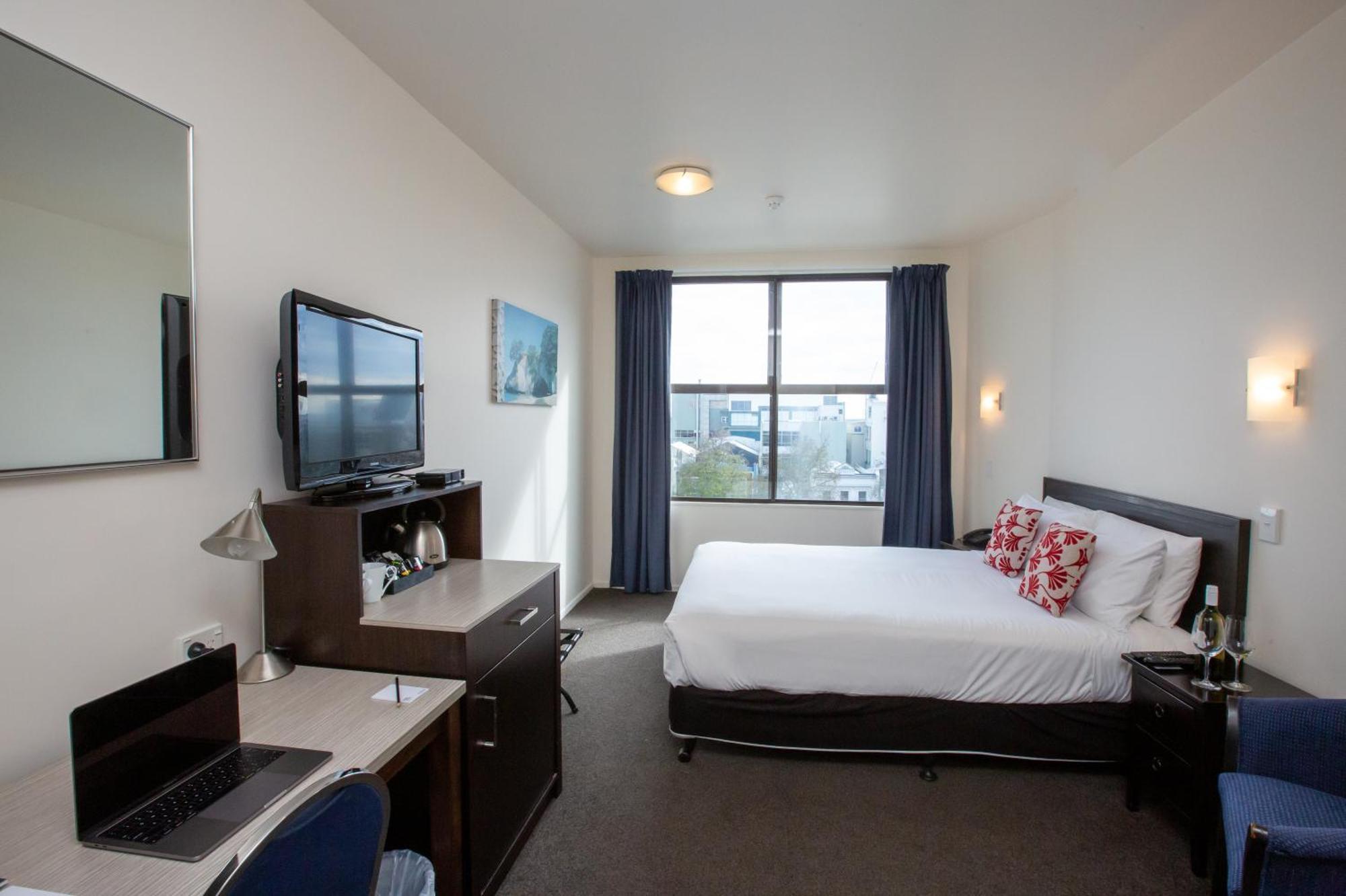 Distinction New Plymouth Hotel Exterior photo